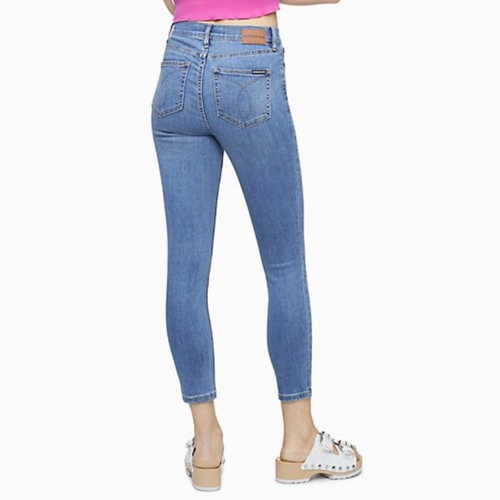 NWT Calvin Klein High Rise Skinny Ankle Jeans - Picture 3 of 11